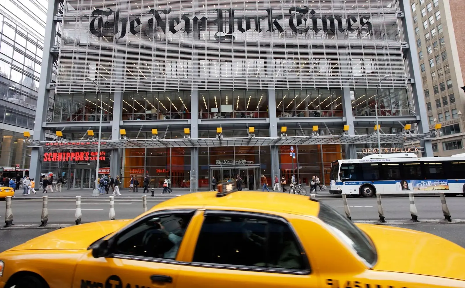 Trụ sở chính của tòa soạn báo lớn nhất đất Mỹ- New York Times