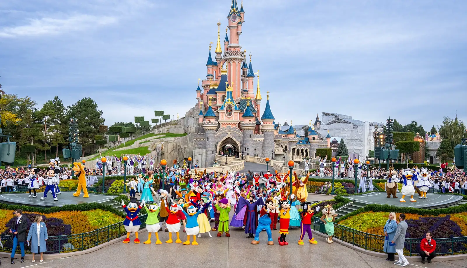 Disneyland Pháp - khu vui chơi giải trí của mọi đối tượng