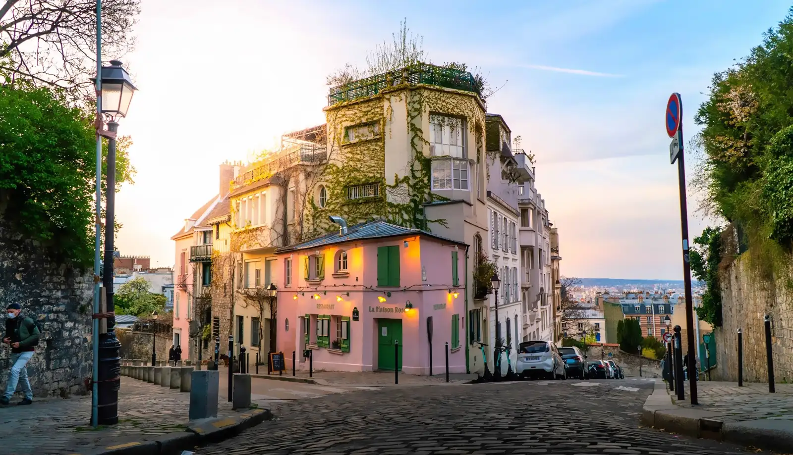 Khu phố Montmartre - nơi dừng chân của những danh hoạ