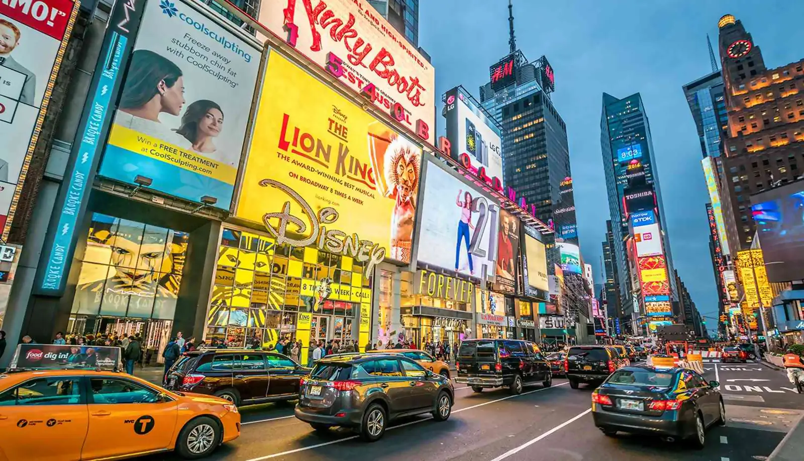 Đại lộ Broadway ở thành phố New York