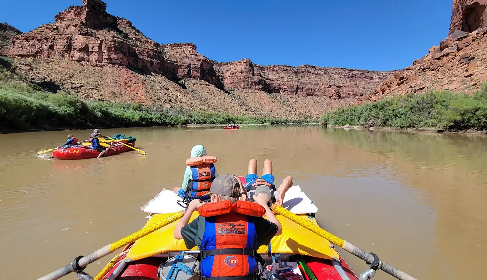 Hoạt động chèo thuyền trên sông cực lãng mạn, thú vị ở Utah