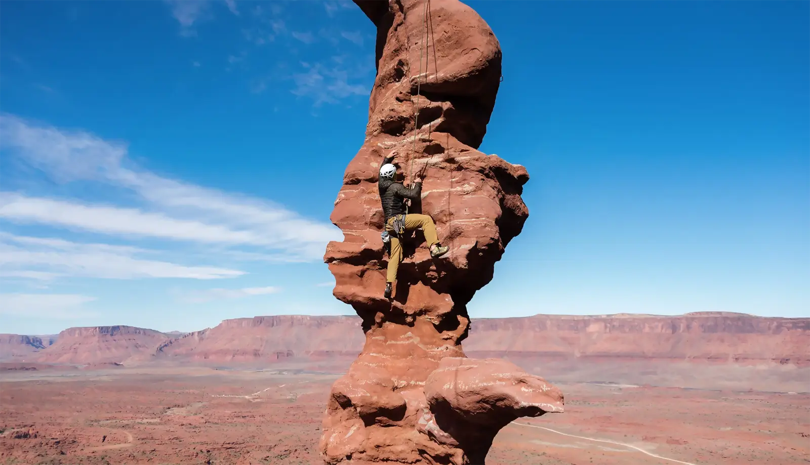 Trải nghiệm leo địa hình đá khi du lịch Utah