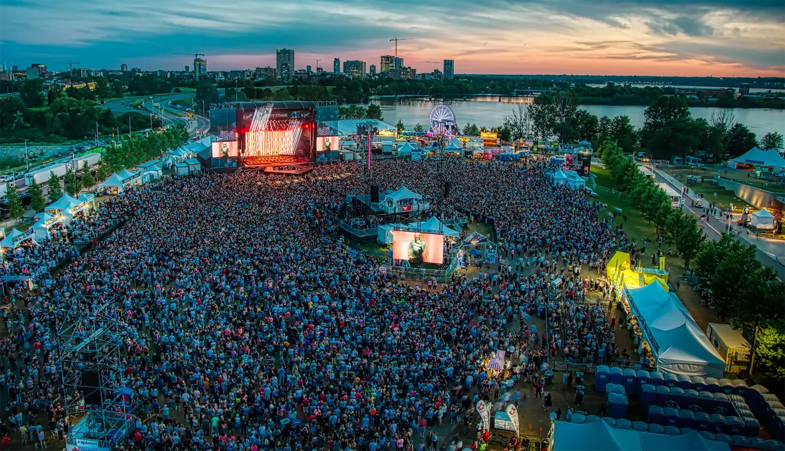 Bluesfest - một trong những lễ hội Ottawa về âm nhạc lớn nhất Canada