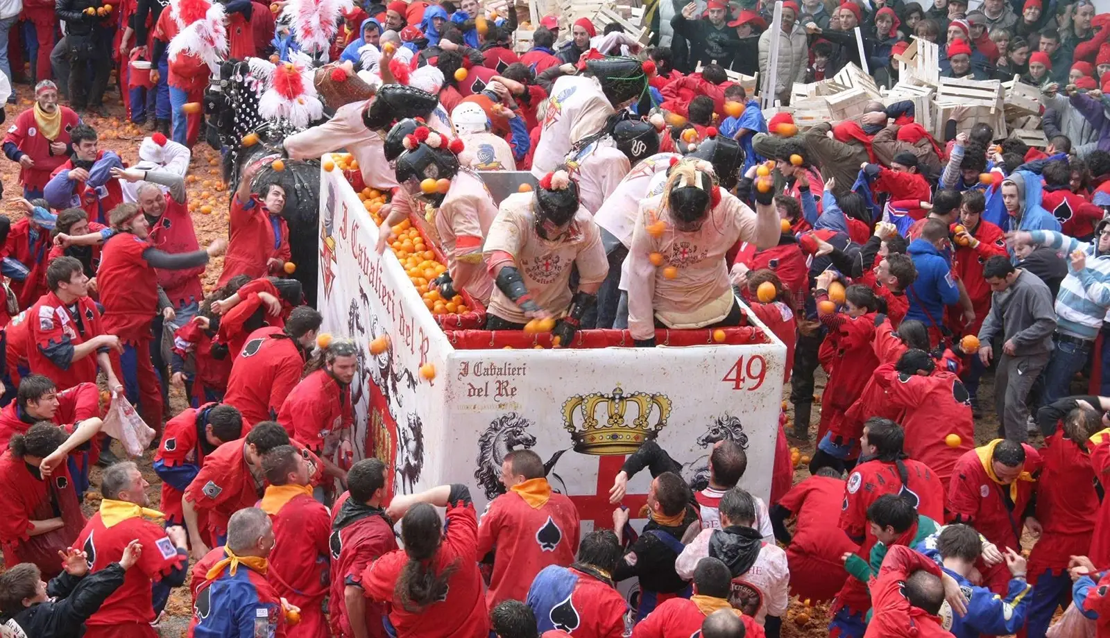 Không khí náo nhiệt trong lễ hội