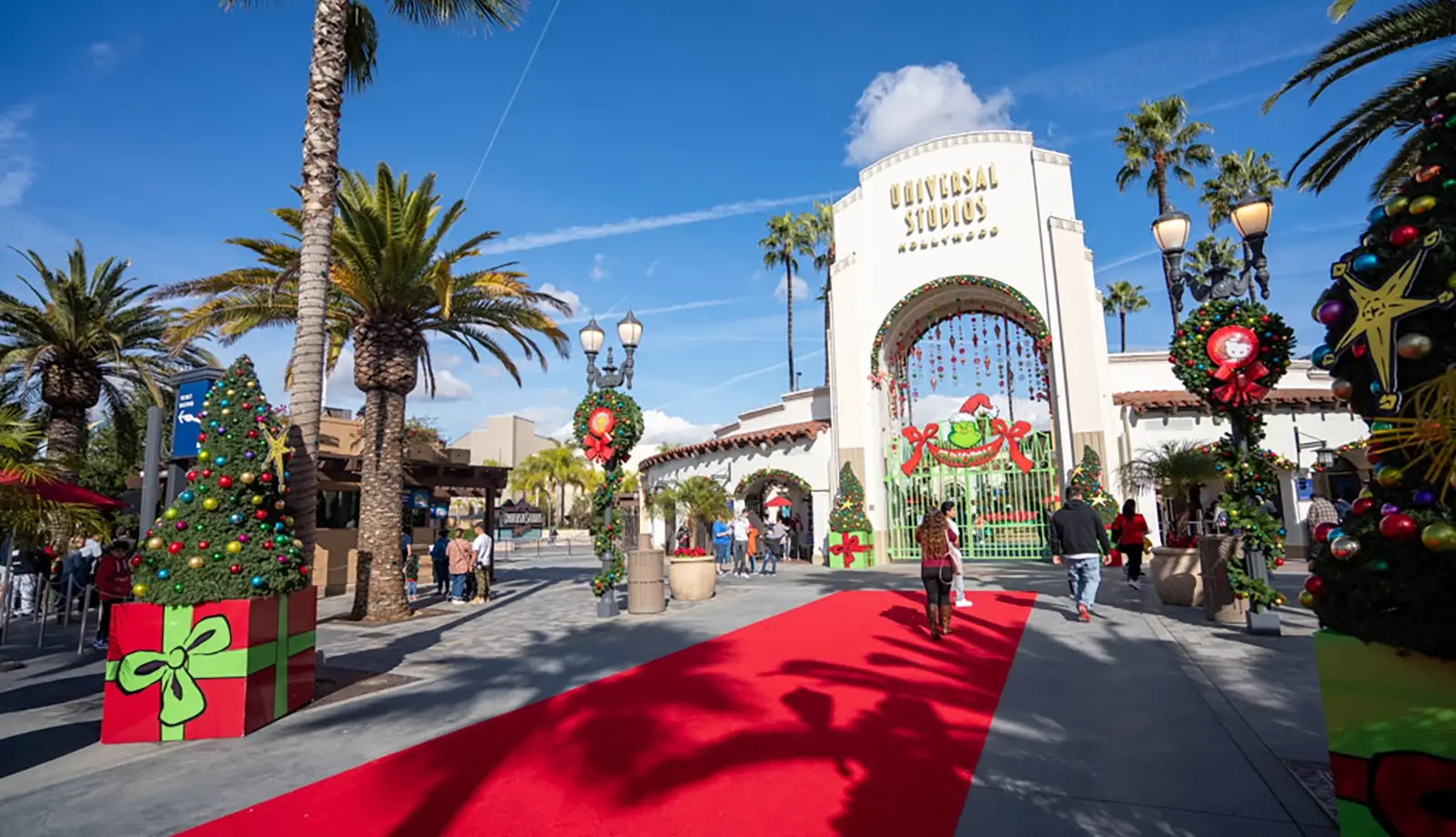 Phim trường Universal trang trí vào dịp Giáng sinh