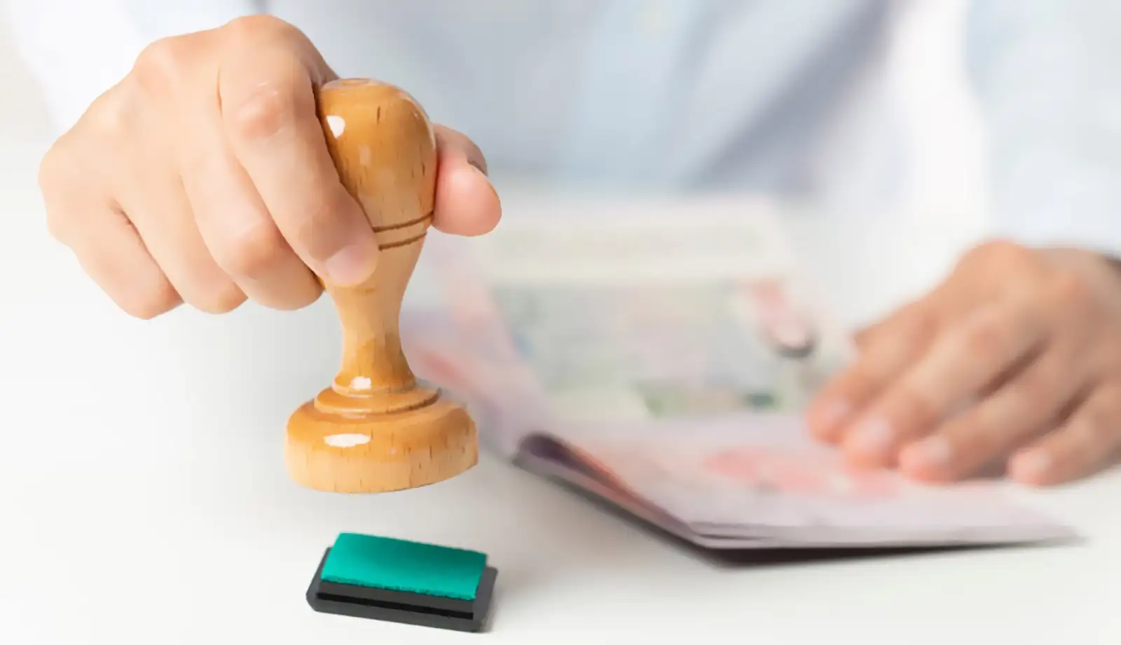 Du lịch các nước khác có thể giúp bạn cải thiện hồ sơ Visa