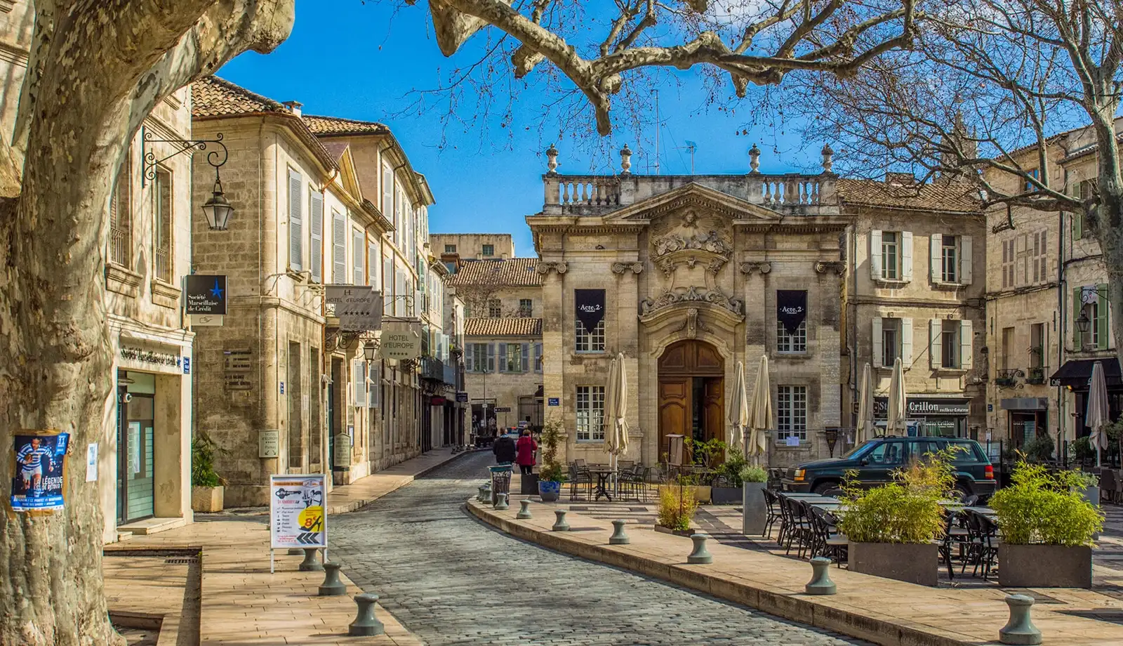 Thành phố Avignon mang nét đẹp yên bình và cổ kính