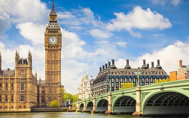 Dịch vụ vận chuyển hàng hóa đi London uy tín, giá rẻ tại Huế