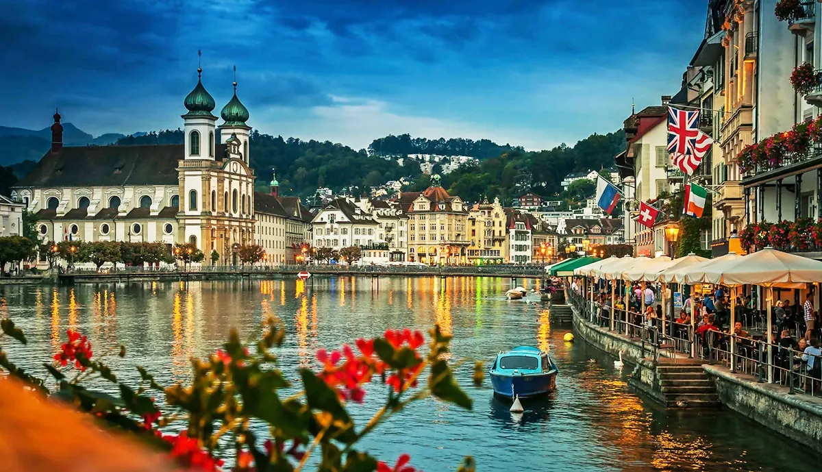 Lucerne mang vẻ đẹp hài hòa giữa thiên nhiên và lịch sử