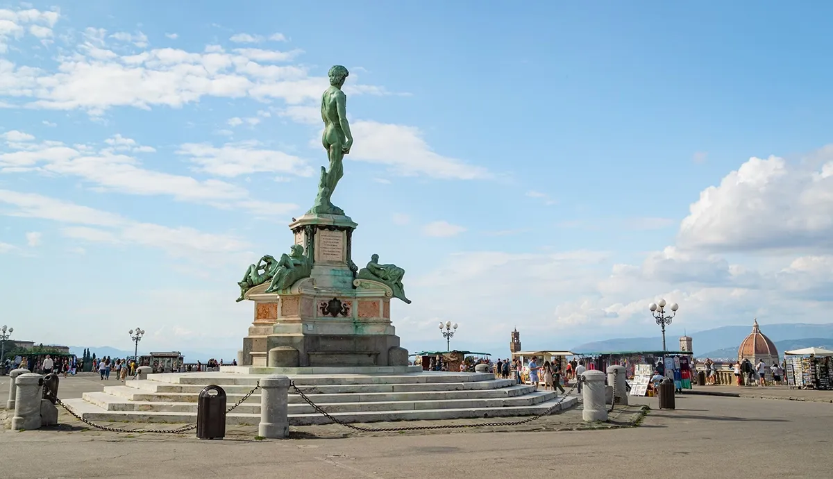 Tượng David được điêu khắc tỉ mỉ