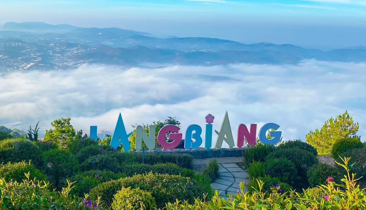 Khám Phá Đỉnh Langbiang - Nóc Nhà Huyền Thoại của Đà Lạt