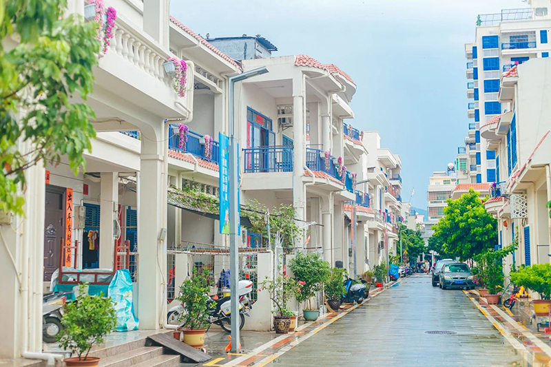 Lạc bước vào “tiểu Santorini” giữa lòng đảo Hải Nam tại Tiểu Trấn Thiên Nhai (Tianya Town)